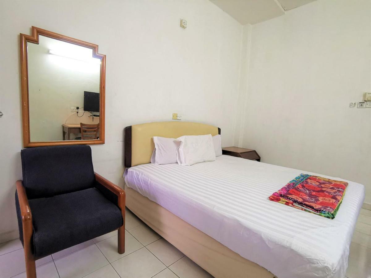 Star Lodge George Town Exterior foto